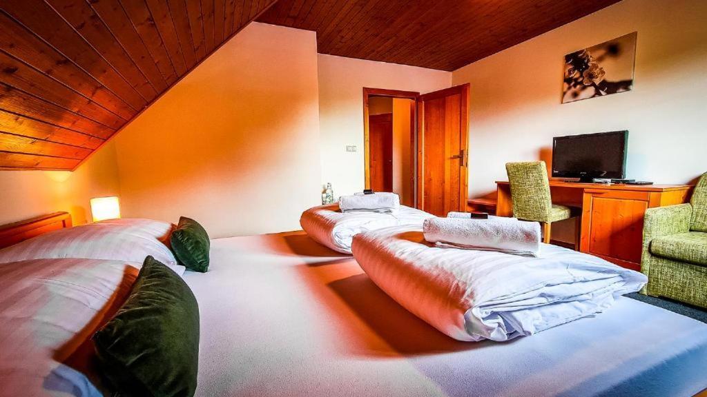 Resort Drevenice Terchova Bagian luar foto